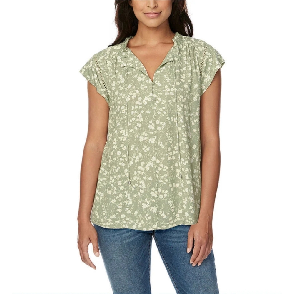 Buffalo Women's Size Medium Flutter Sleeve Blouse with Green Floral (Mint Ditsy)